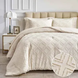 طقم مفروشات أسِرة طرية مطرزة لجميع الفصول . Soft Embroidered All Season Bedding Set Luxury Solid