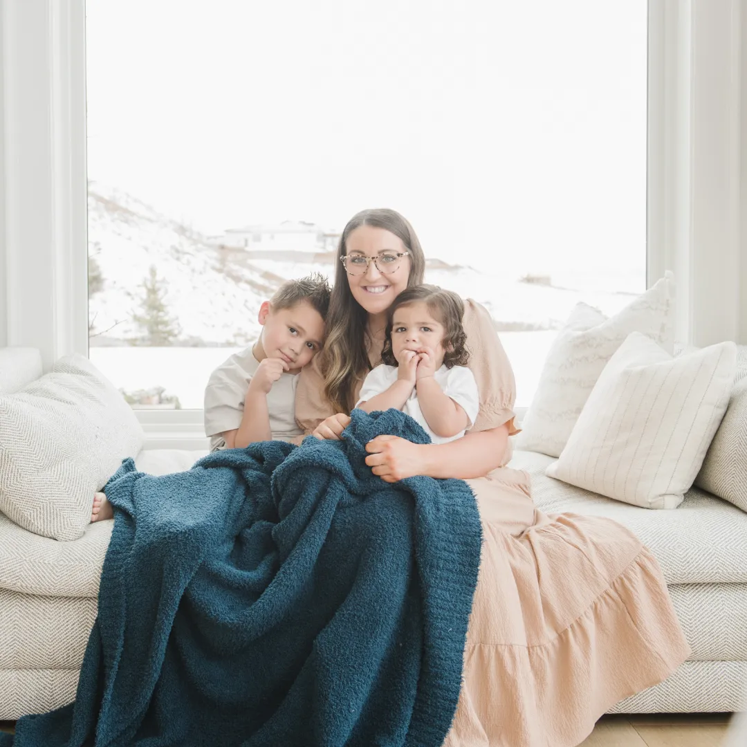 BAMBONI THROW BLANKETS