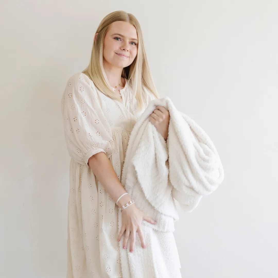 BAMBONI THROW BLANKETS