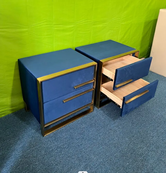 Tables  طاولات