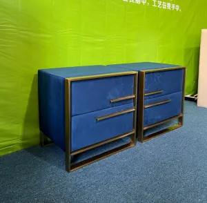 Tables  طاولات